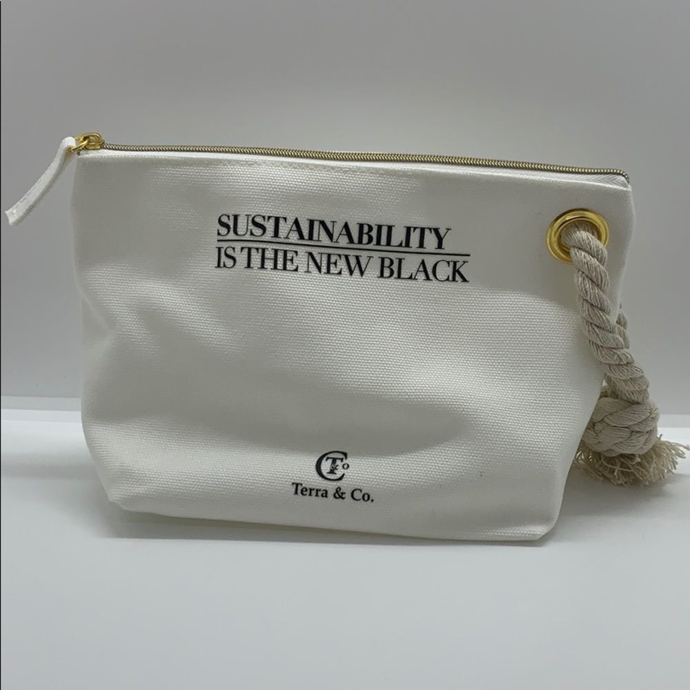 NWT Terra & Co Rope Cosmetic Bag